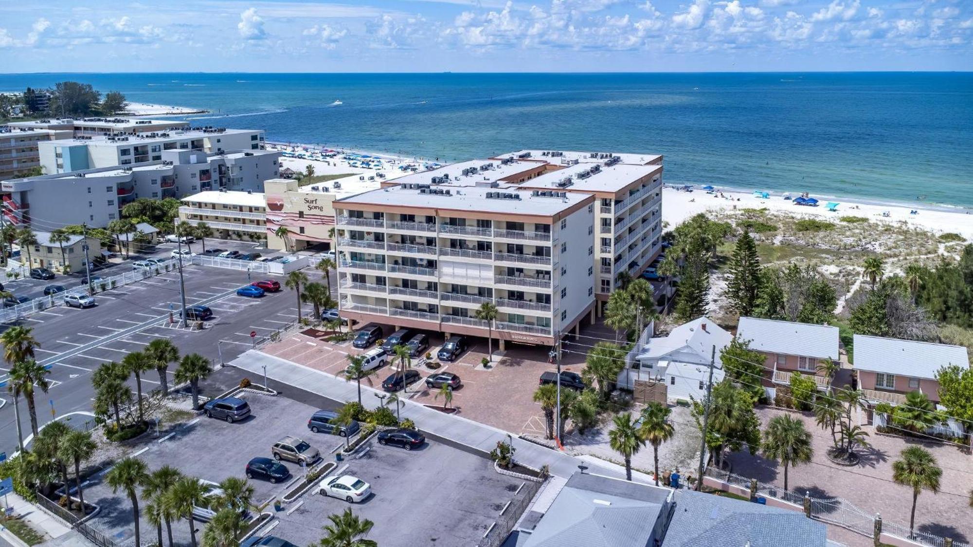 Beachfront Madeira Norte St. Pete Beach Exterior photo